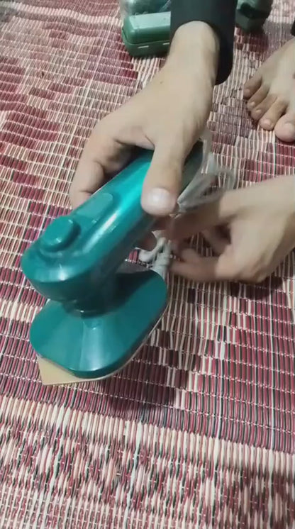Portable Mini Electric Steam Iron – Handheld Garment Steamer For Clothes |