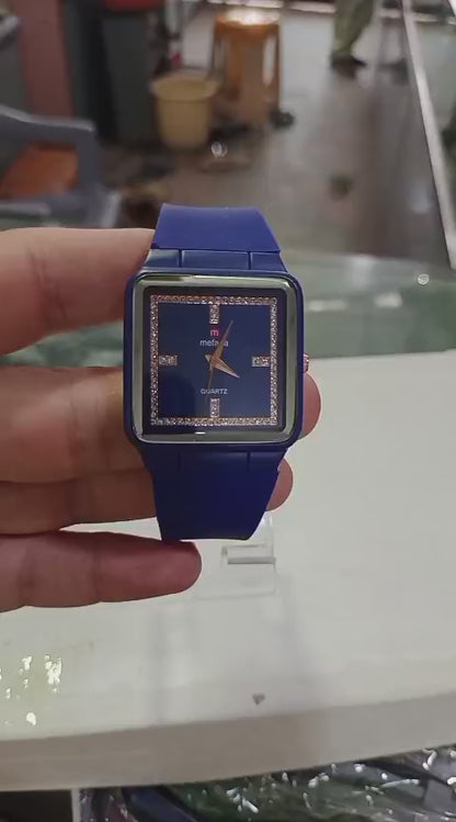 Stylish Waterproof Rubber Strap Watch